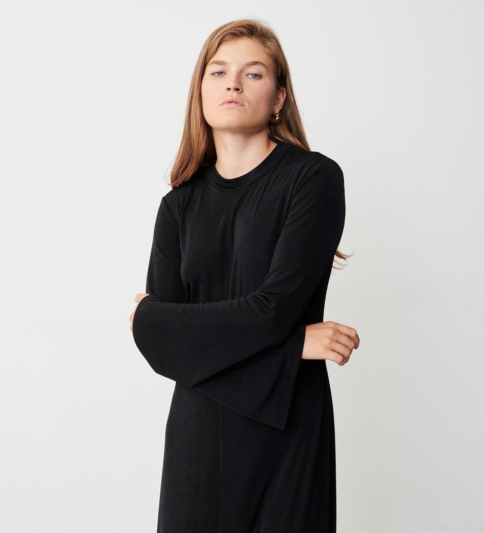 Oakney Black Jersey Midi Dress