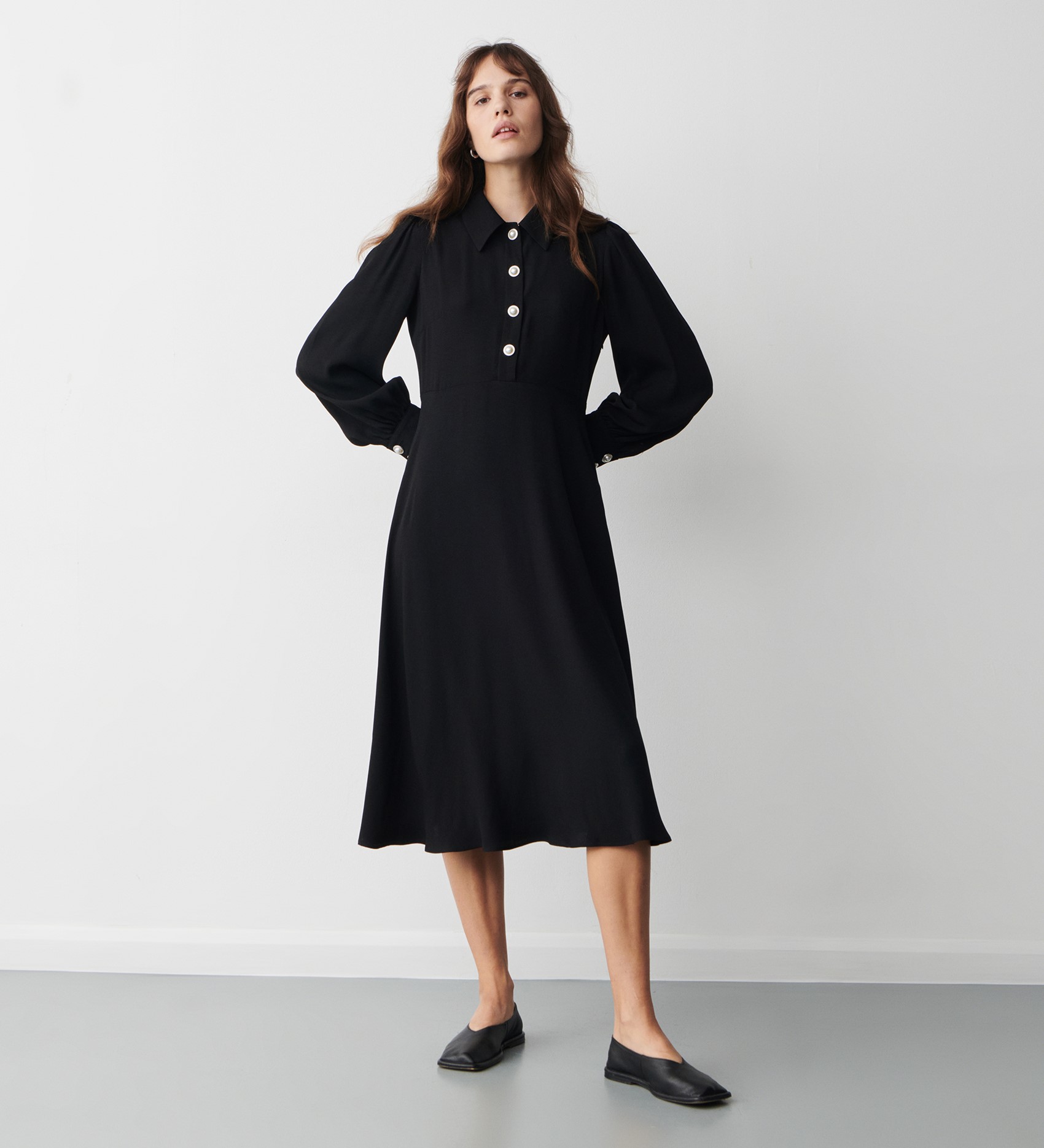 Rosa Buttoned Midi Dress