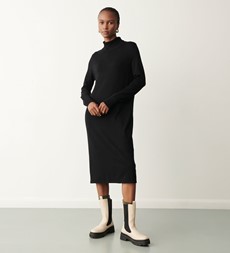 Savannah Black Knitted Midi Dress