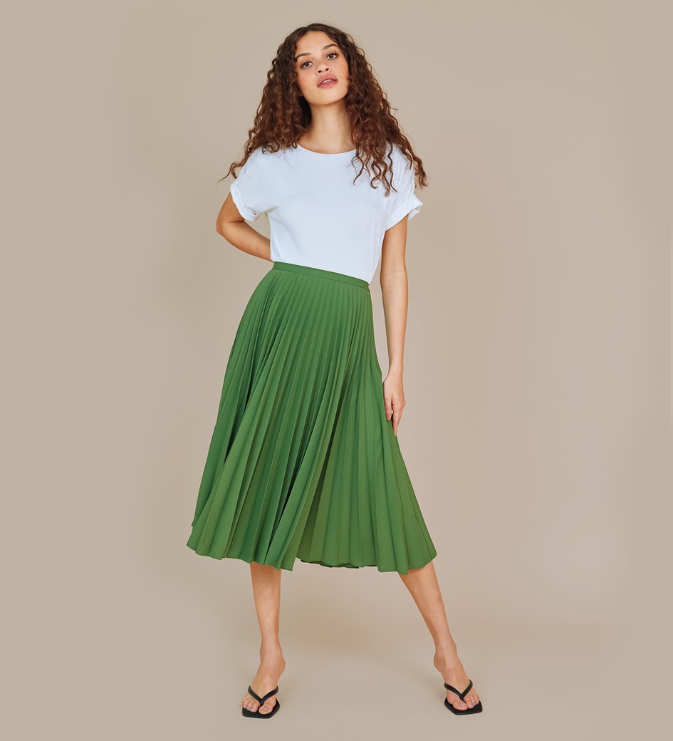 Skirt in Green | Finery London